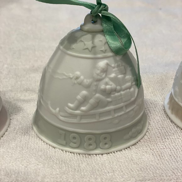 LLADRO Christmas Bells Set of 6 - Picture 2 of 6